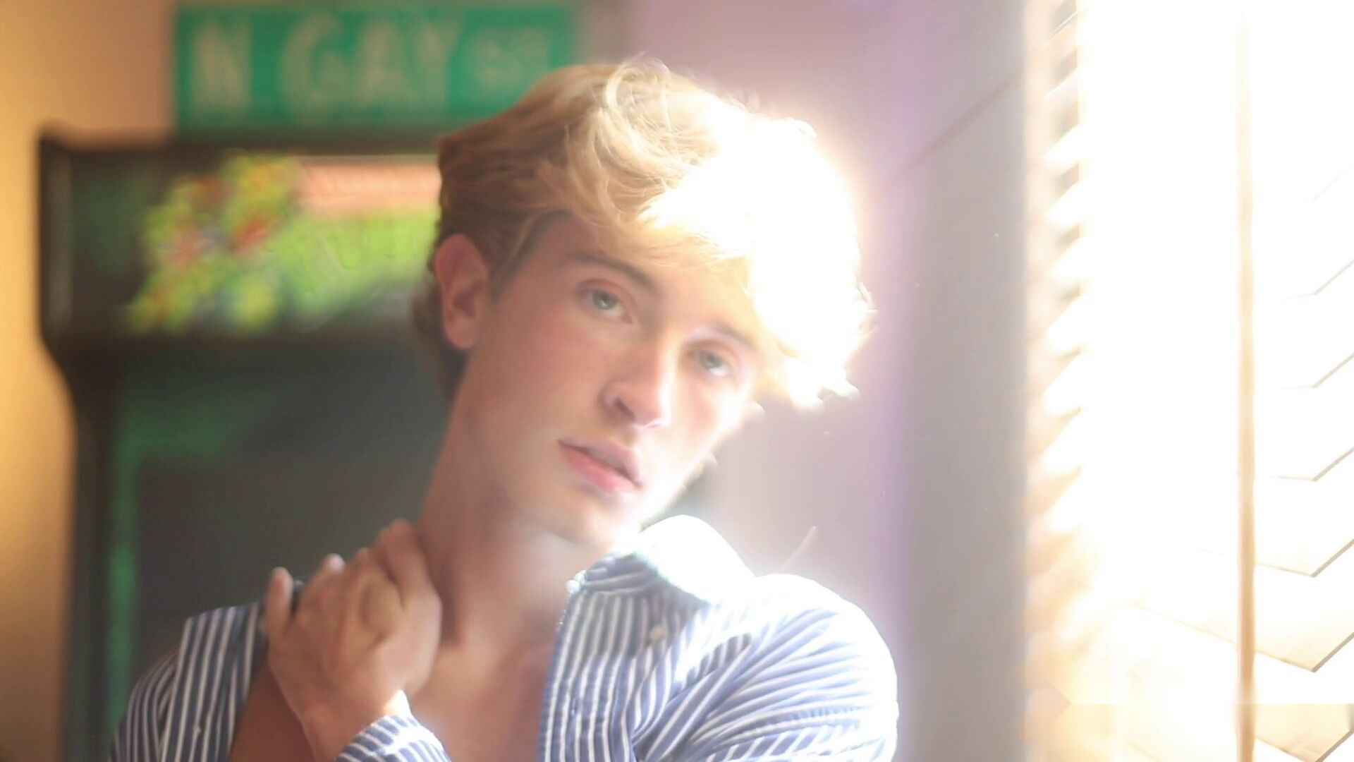 Hot Twink HOT Show